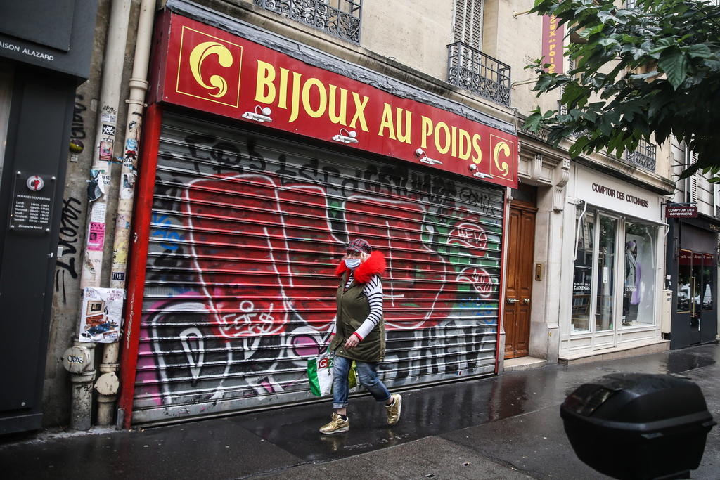 Registra Francia 418 muertes en un día; una de sus peores cifras