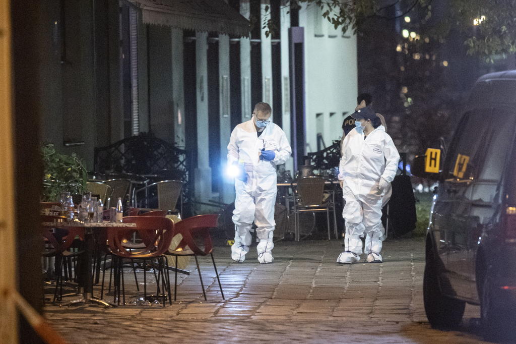 Estado Islámico asume autoría del ataque en el centro de Viena