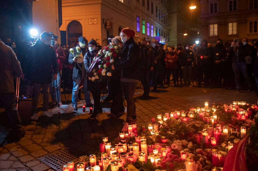 Recuerdan en Viena a víctimas de atentado