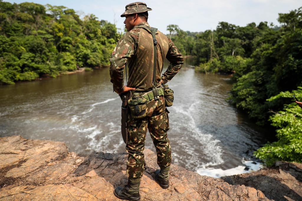 Prorrogan operaciones militares en la Amazonía