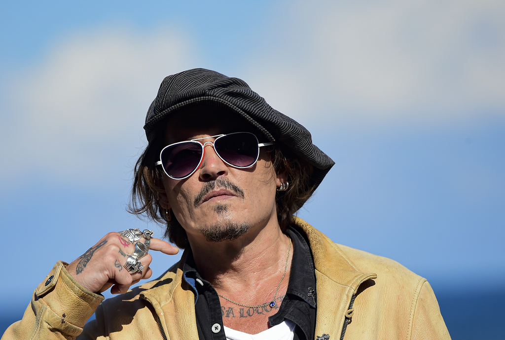 Johnny Depp queda fuera de la saga de Animales fantásticos