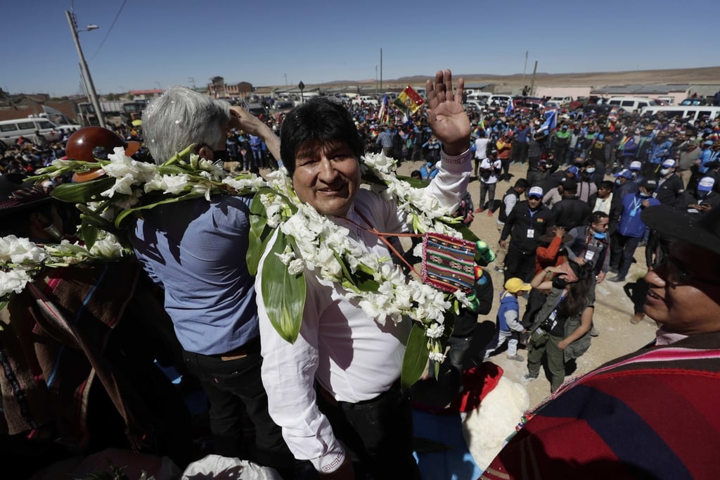 Evo Morales sigue con gira del regreso