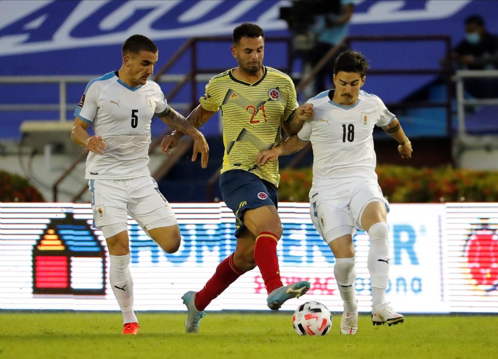 Uruguay golea a domicilio a Colombia en las eliminatorias Conmebol