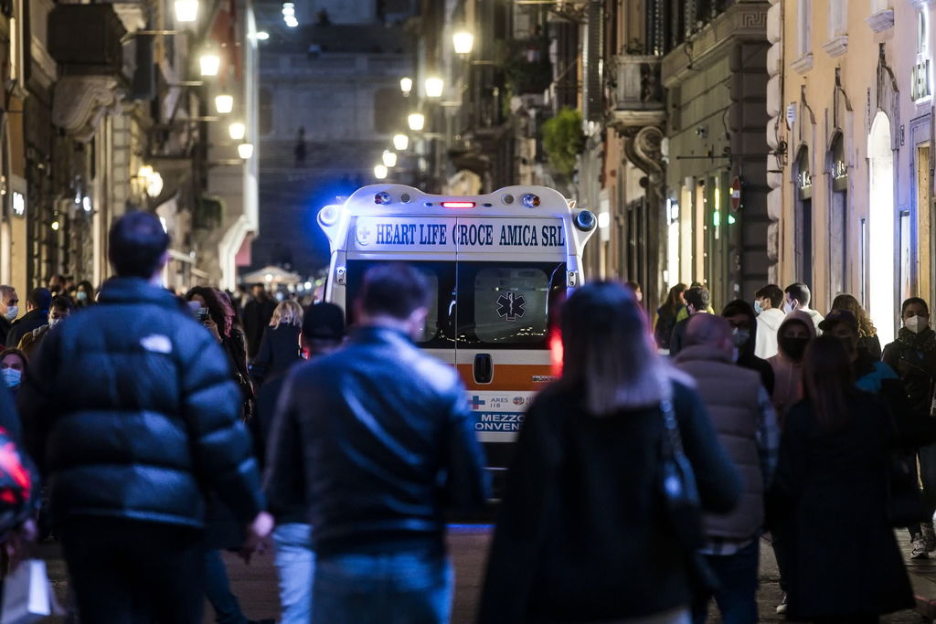 Italia ve 'desaceleración' de la pandemia