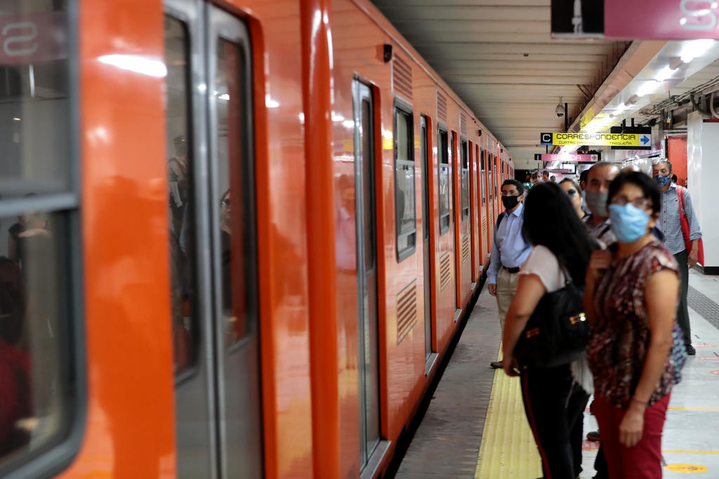 Gobierno de la CDMX hará pruebas de COVID en estaciones del Metro