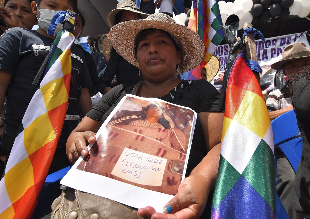 Indagarán muertes en Bolivia