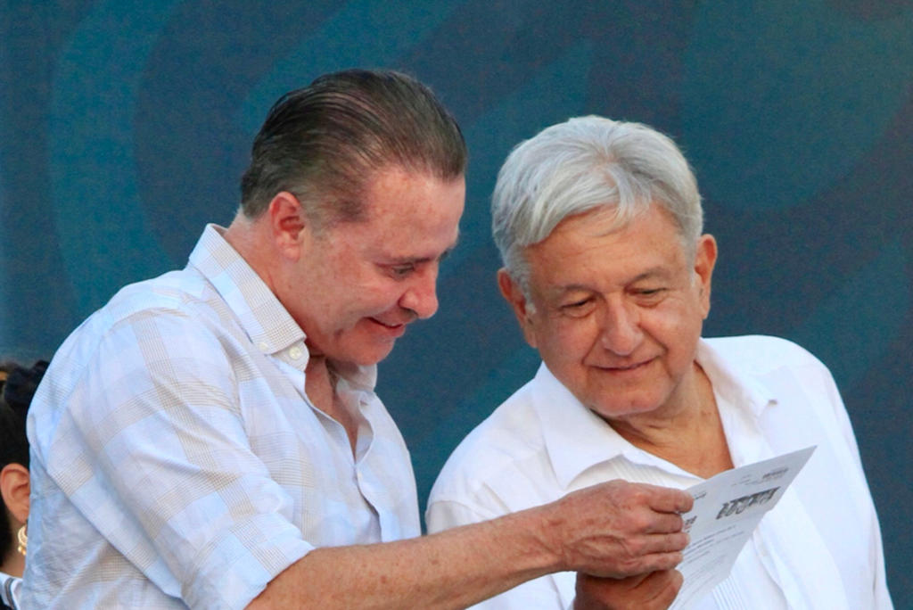 Gobernador de Sinaloa plante a AMLO restitución de programas pesqueros