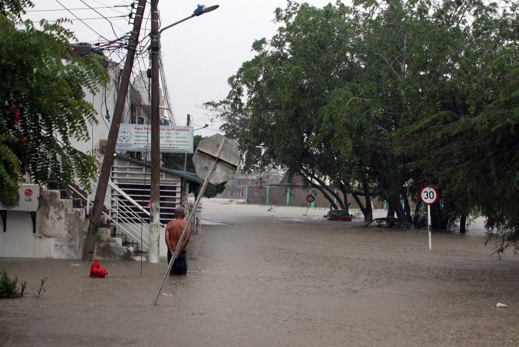 Deja 'Iota' destrucción en el Caribe de Nicaragua e inundaciones en el Pacífico