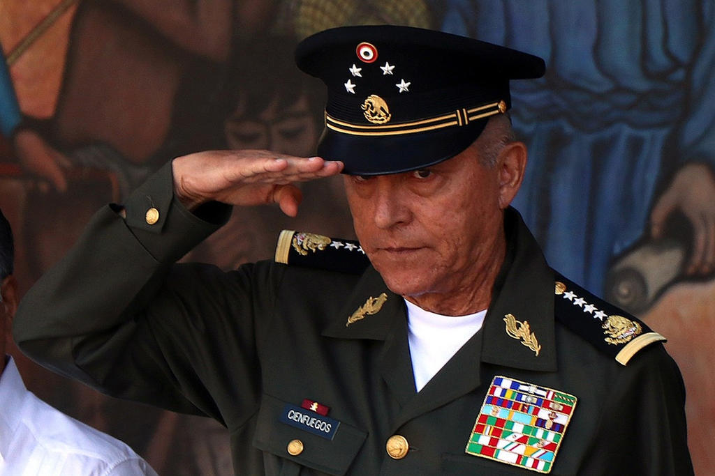 Tras arribo a México, FGR notifica al general Cienfuegos sobre investigación