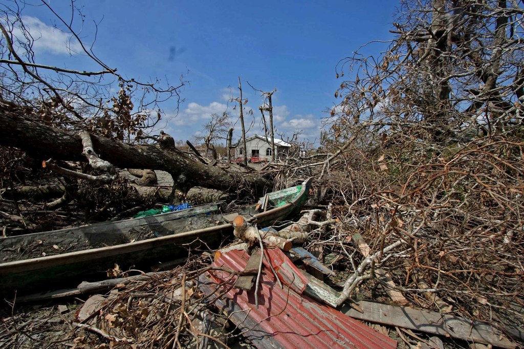 Lota deja devastación en Centroamérica y Caribe
