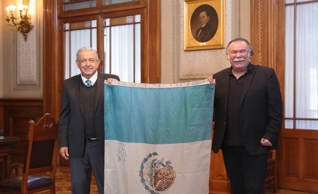 Reunión entre Jesús Ochoa y López Obrador desata polémica