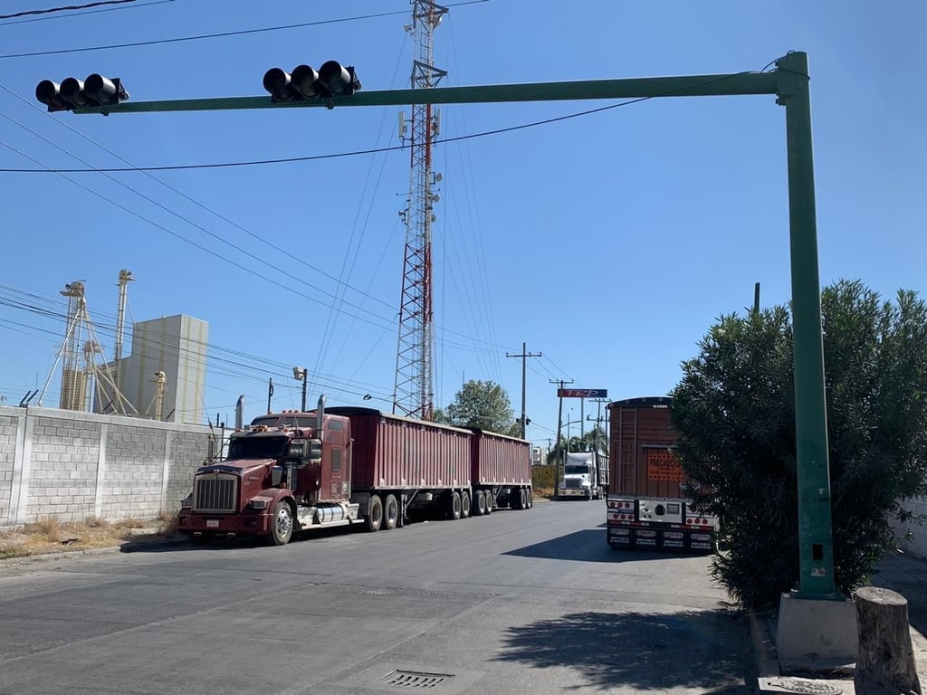 Aclaran falla de semáforos en Parque Industrial de Gómez