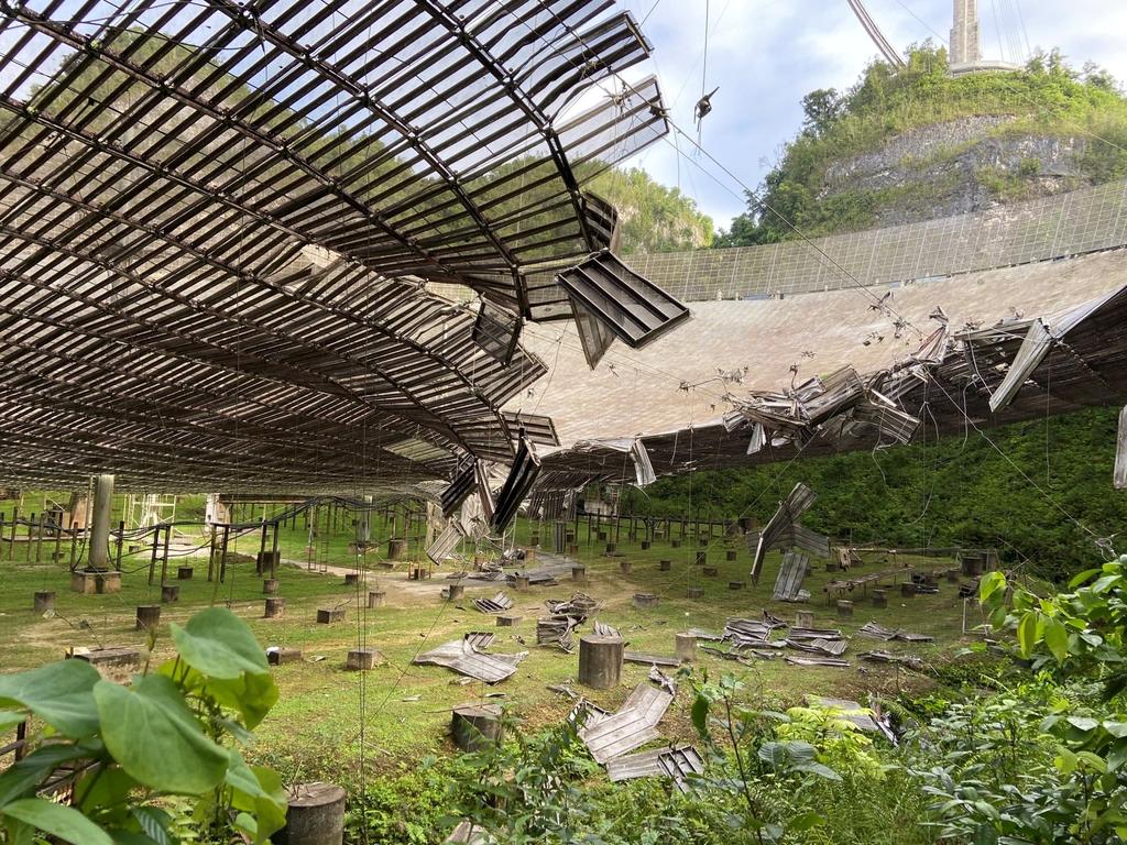 Se desploma el Observatorio de Arecibo debido a fallos estructurales