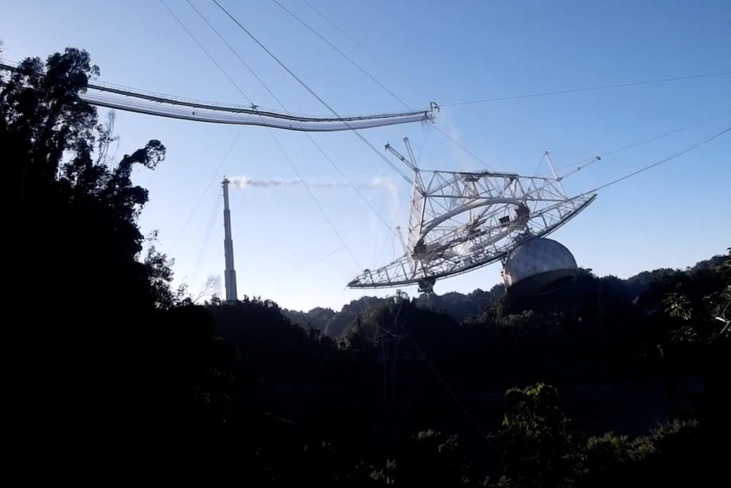 Difunden el video del colapso del telescopio del Observatorio de Arecibo