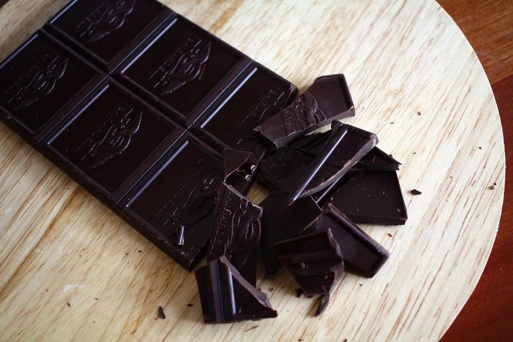 Beneficios de comer chocolate amargo en invierno