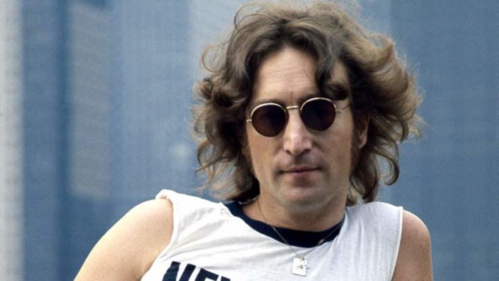 1980: Asesinato de John Lennon, reconocido integrante de The Beatles