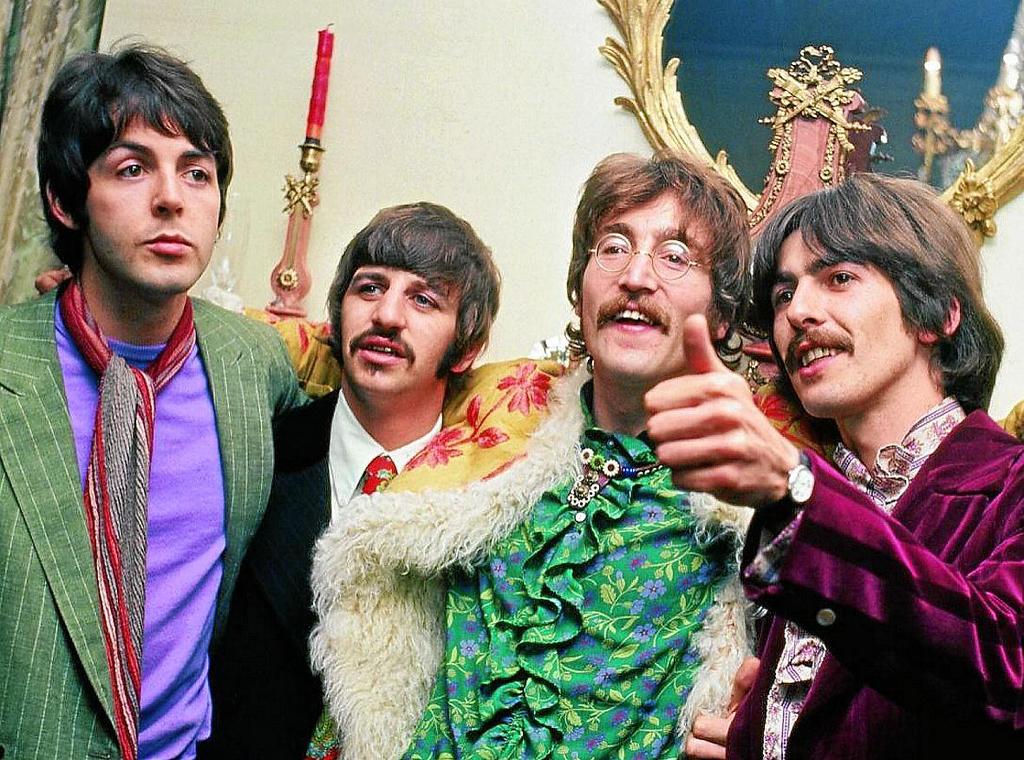 Paul McCartney y Ringo Starr recuerdan con fotos muerte de John Lennon