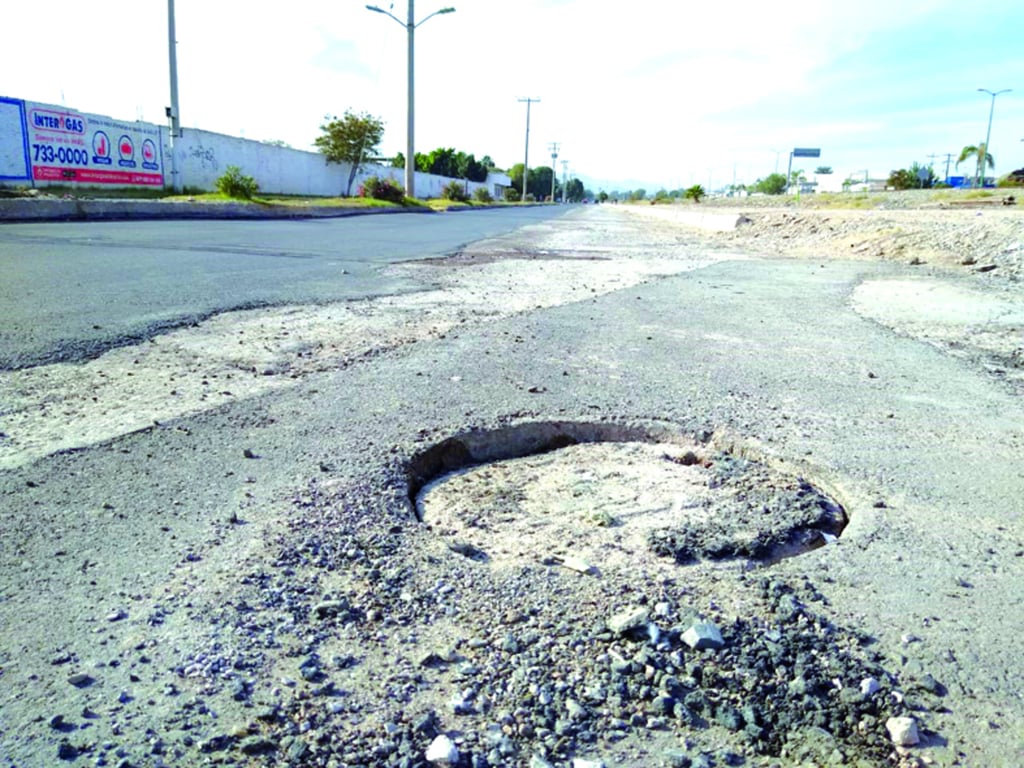 Calzada Cuauhtémoc luce inconclusa