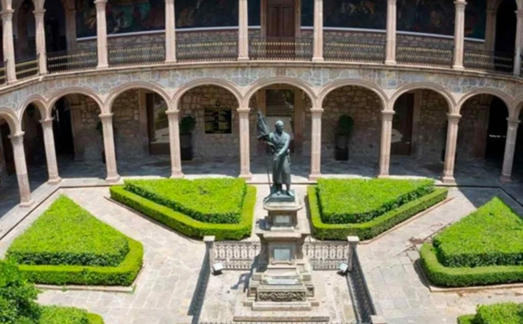 Universidad Michoacana no tiene dinero para sueldos