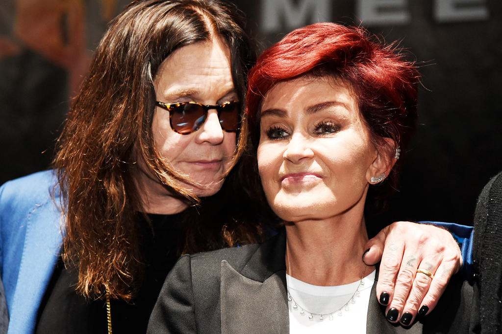 Sharon Osbourne anuncia que dio positivo a COVID-19
