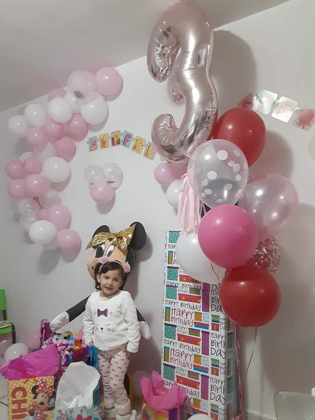 Natalia apagó tres velitas