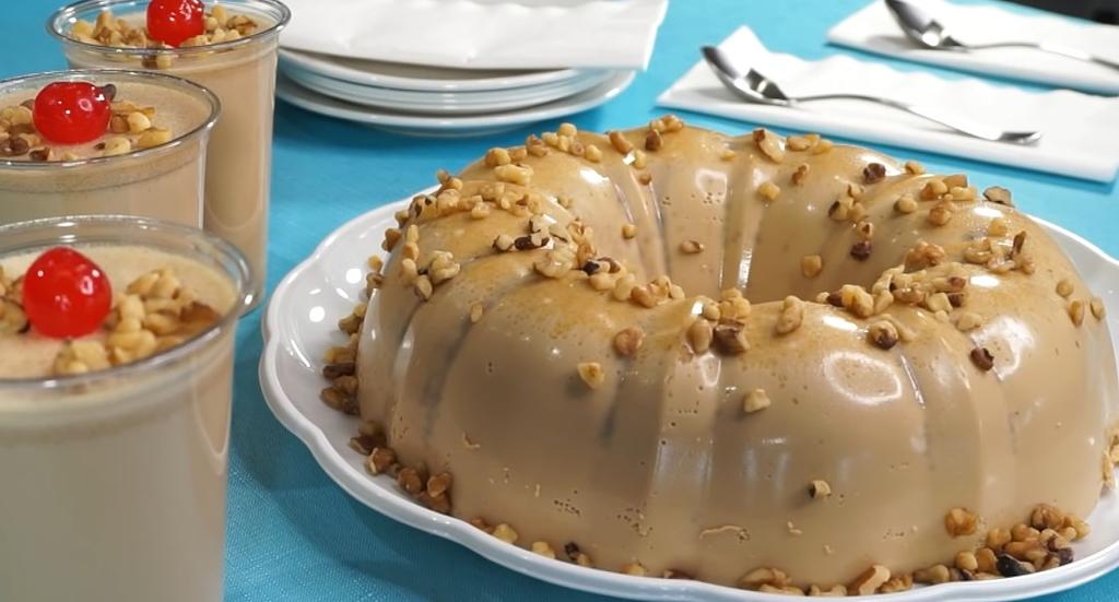 Prepara gelatina de crema de café irlandés para recibir el Año Nuevo