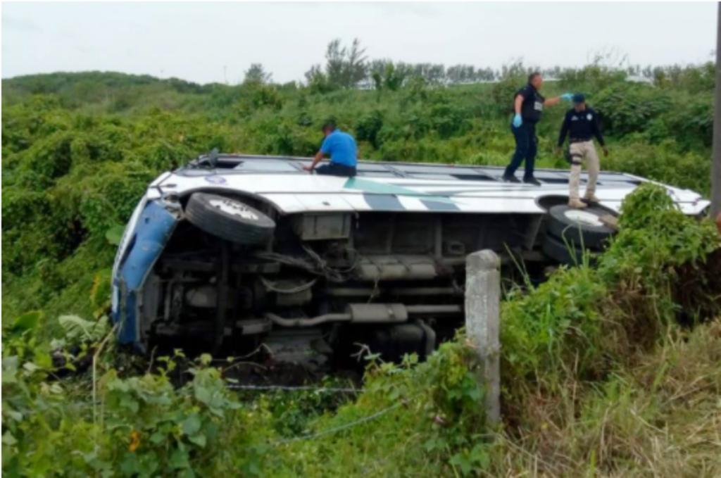 Accidente automovilístico en Veracruz deja 11 heridos