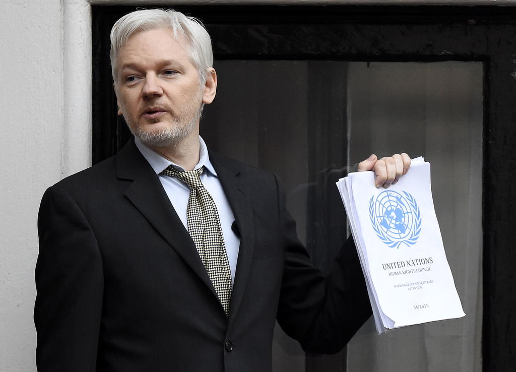 ¿Por qué EUA quiere extraditar a Julian Assange?