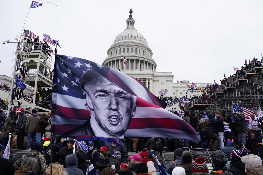 Trump incita a la violencia en el Capitolio de EUA