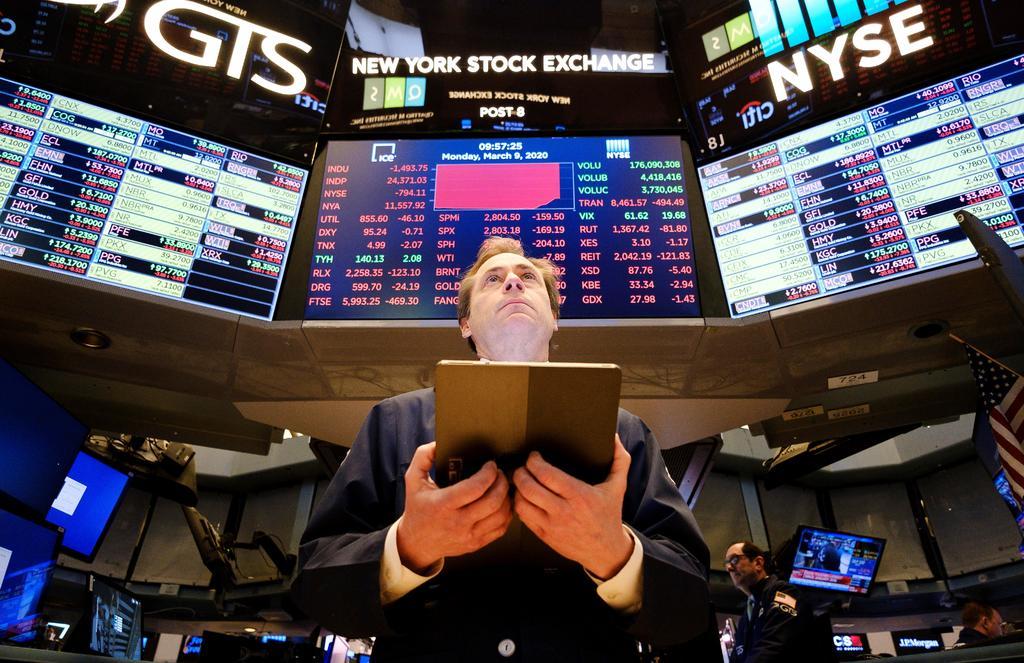 Wall Street registra récord de ganancias en su primera semana de 2021