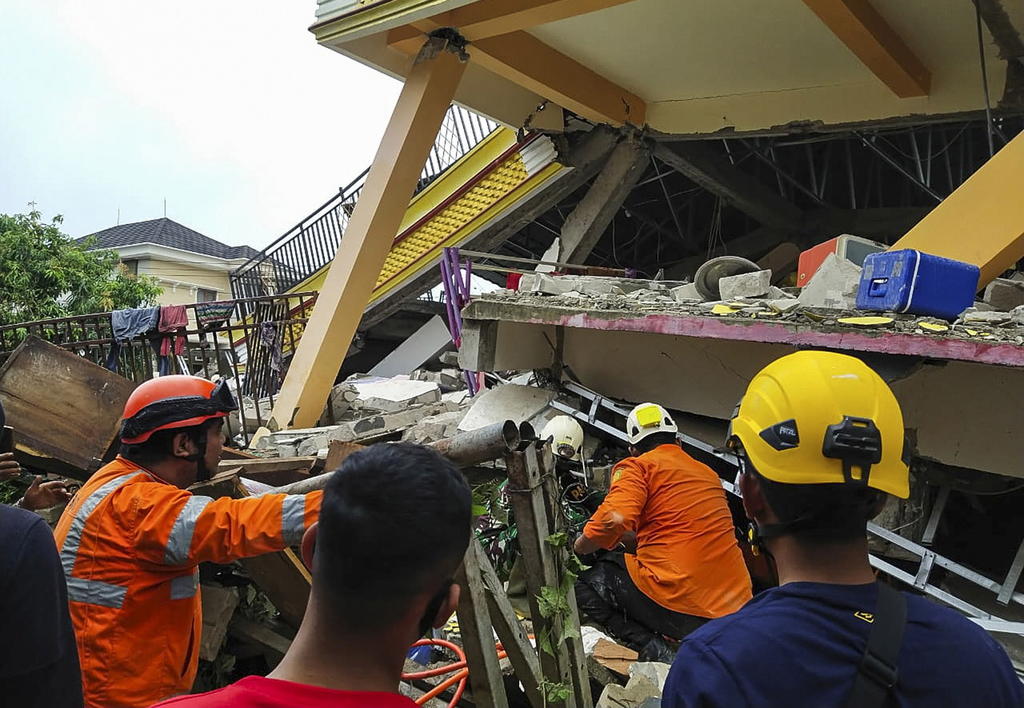 Terremoto en Indonesia central deja menos 3 muertos y 24 heridos
