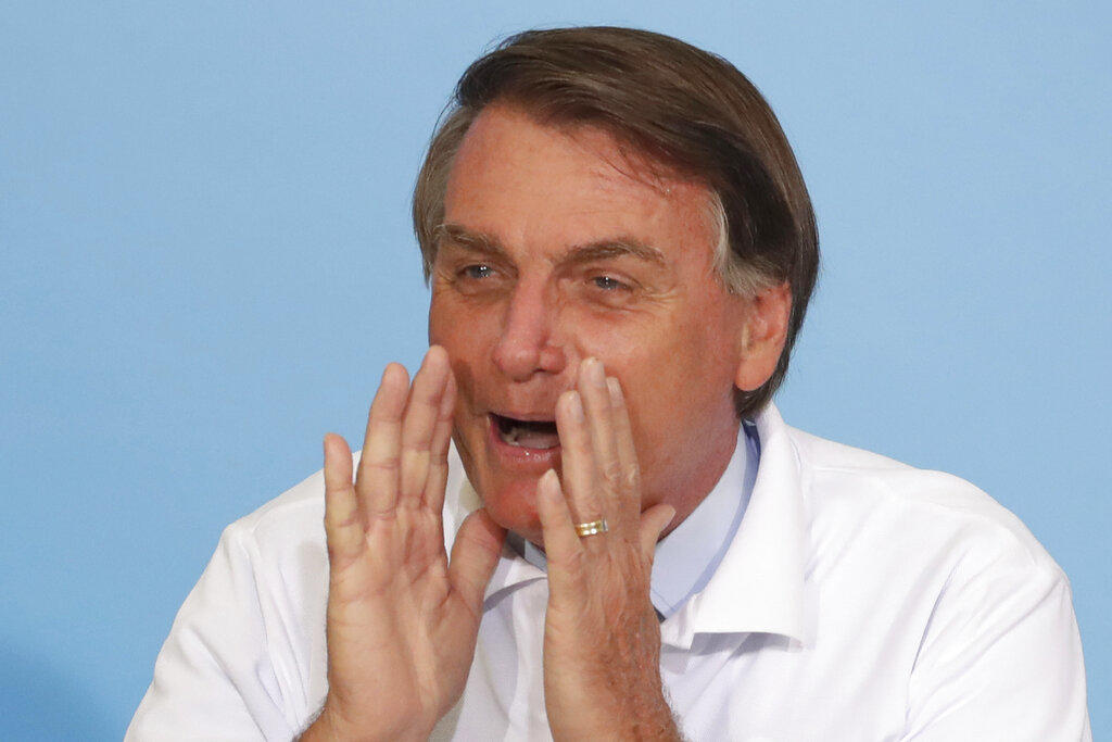 Twitter advierte sobre publicación de Bolsonaro como 'potencialmente perjudicial'