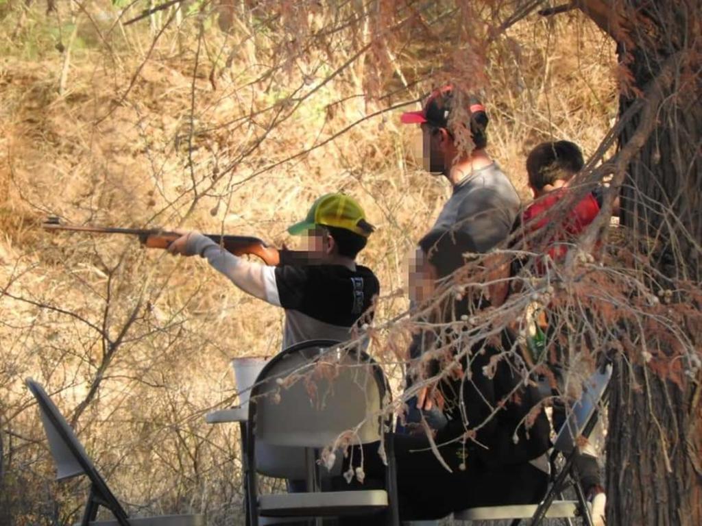 Investigarán caso de menores en el Cañón de Fernández detectados con armas