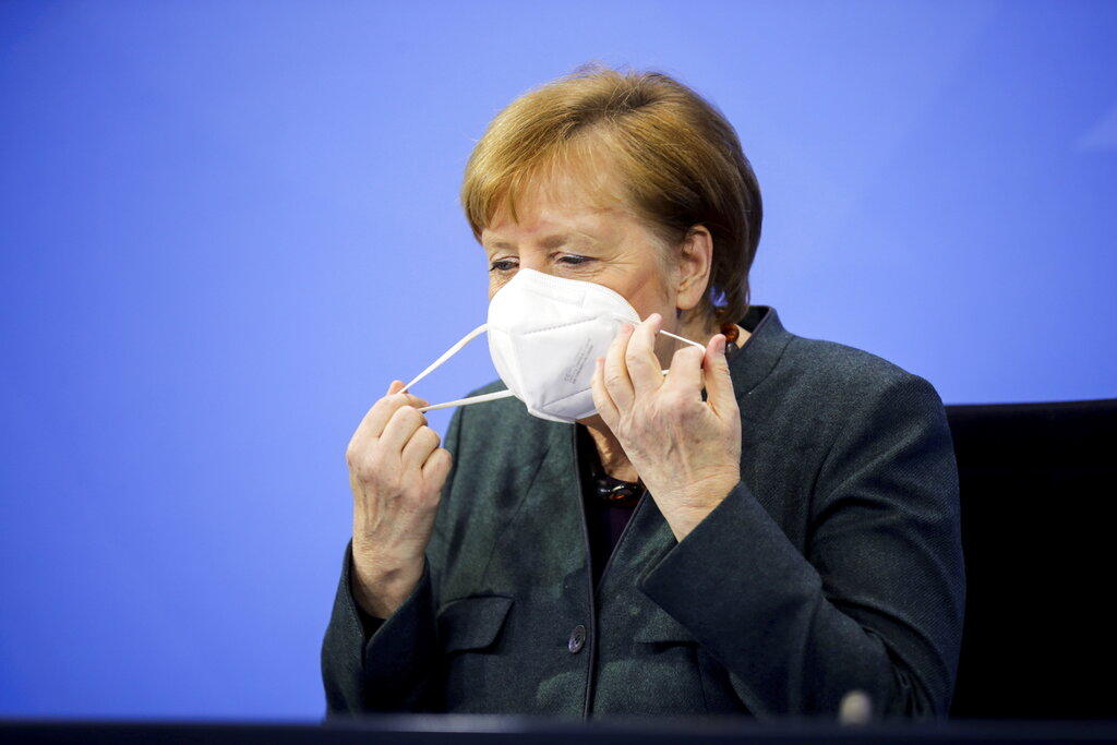 Angela Merkel acuerda ampliar medidas por COVID en Alemania hasta mediados de febrero