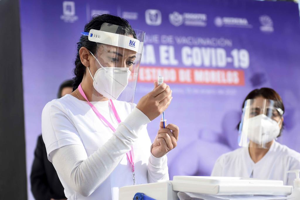 Roban cuatro dosis de vacuna contra COVID en Cuernavaca