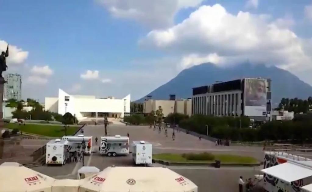 Anuncia 'El Bronco' que habilitarán hospital móvil en Nuevo León por COVID