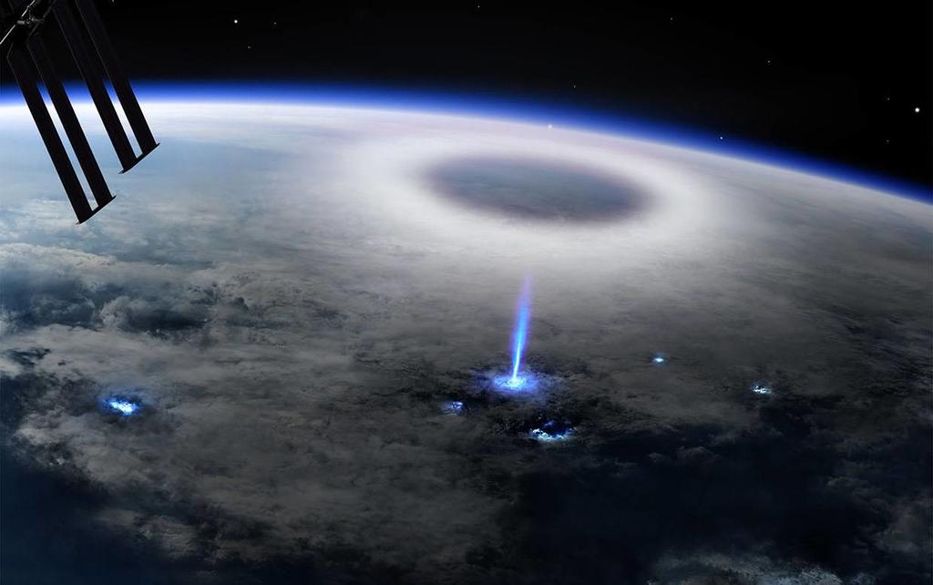 Detectan astrofísicos por primera vez un rayo azul desde su génesis
