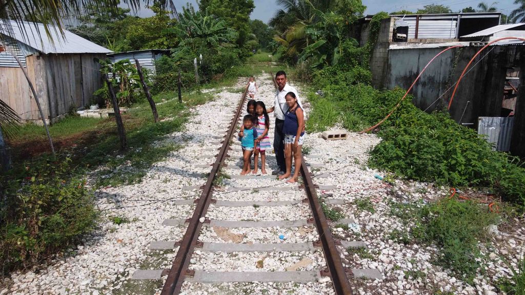Pueblos originarios frenan obras del Tren Maya en Yucatán