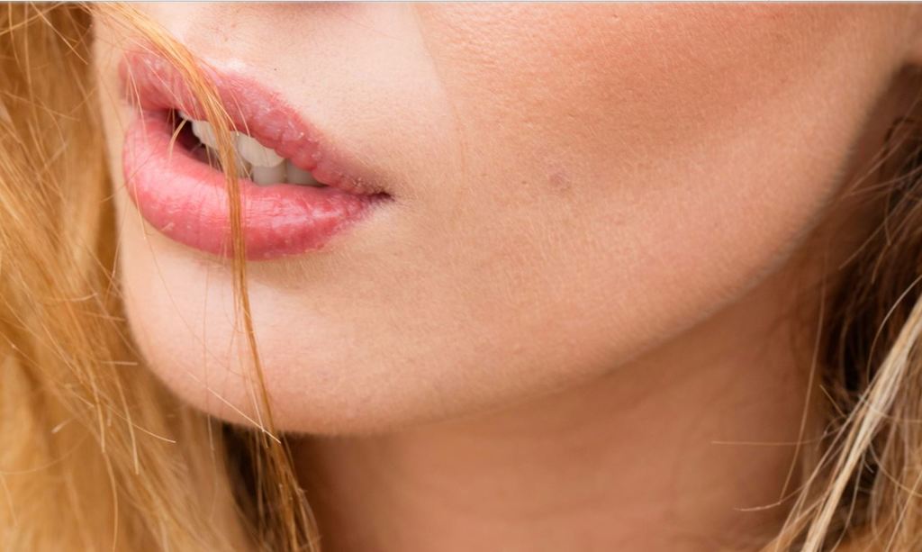 Cómo evitar los labios secos
