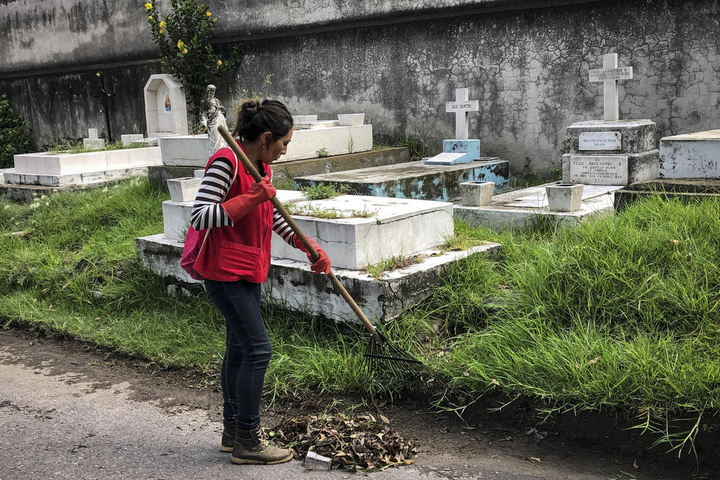 Crisis por COVID, en camino a sobrepasar cementerios de CDMX