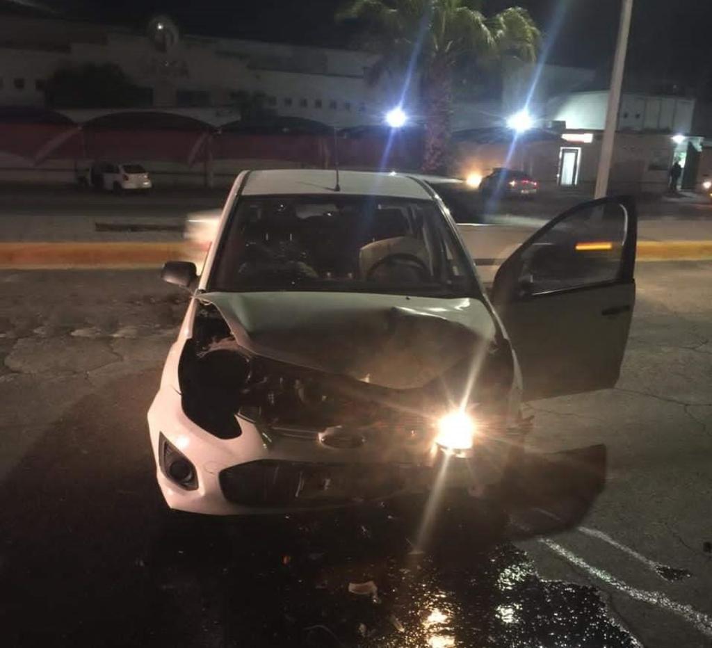 Veloz conductor protagoniza accidente en Gómez Palacio