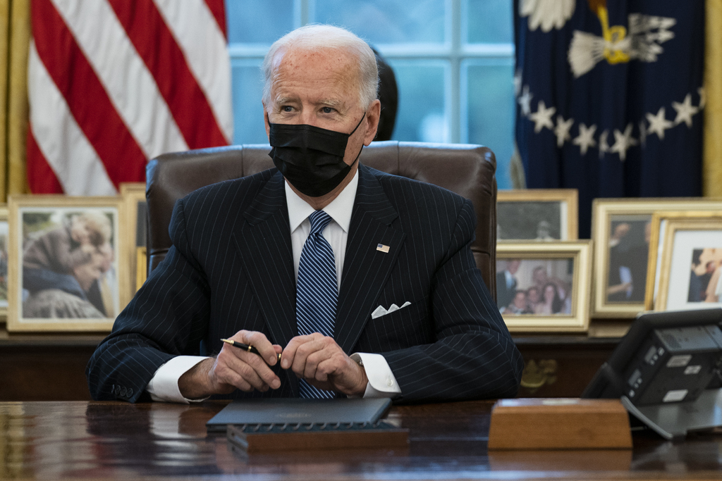 Reimpone Biden veto a viajes anulados
