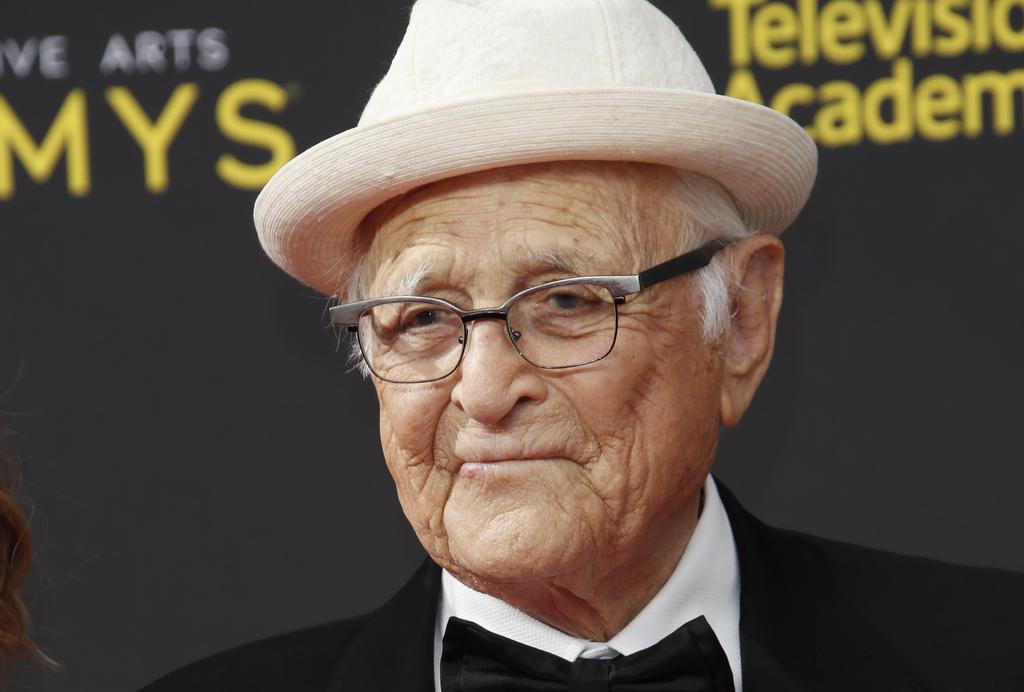 Golden Globes le rendirán homenaje al productor de TV Norman Lear