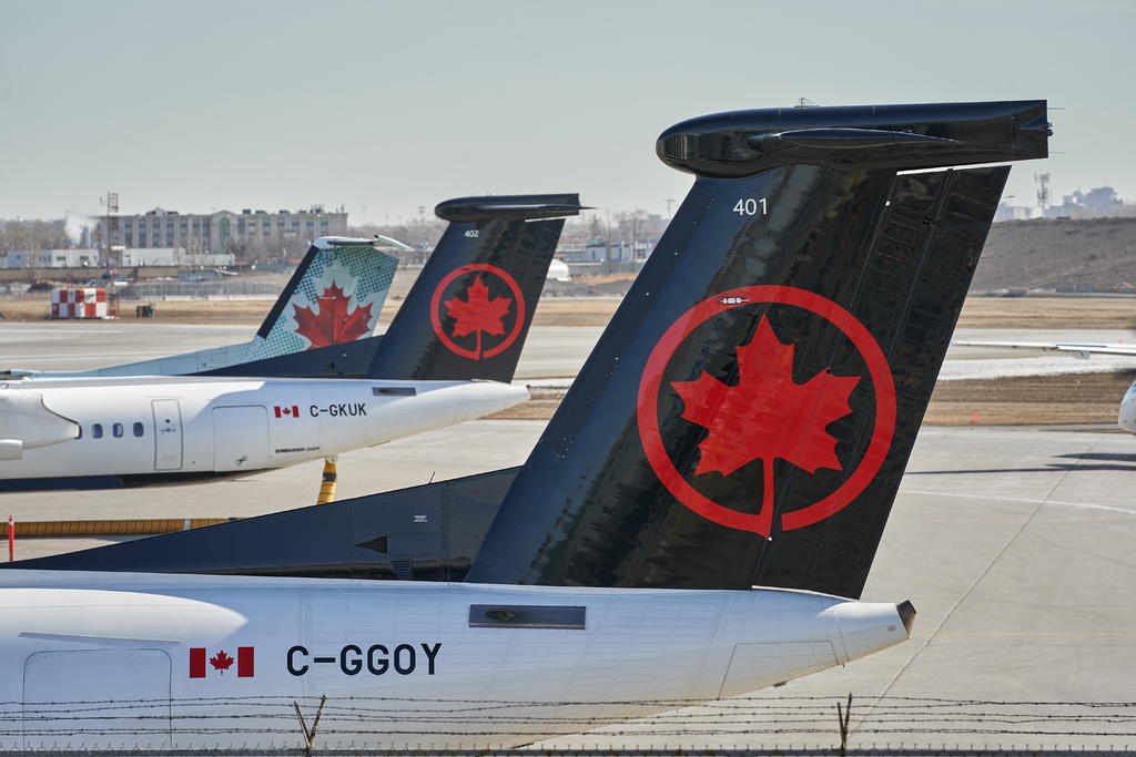 Prevén pérdidas de 782 mdd por cese de vuelos de Canadá