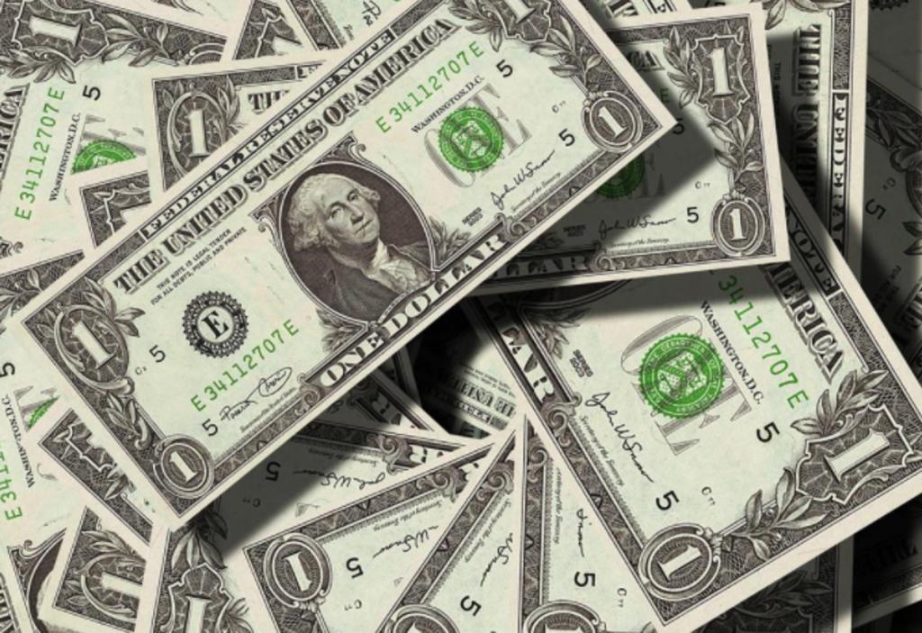 'Riesgo de lavado de dinero con dólares podría contaminar remesas'