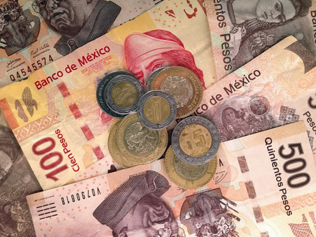 Mejoran expectativas para economía mexicana