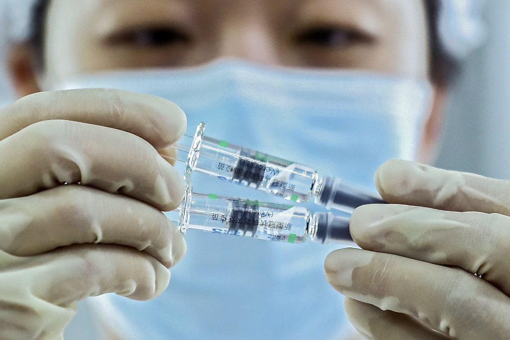China suministrará 10 millones de dosis de vacunas al fondo COVAX