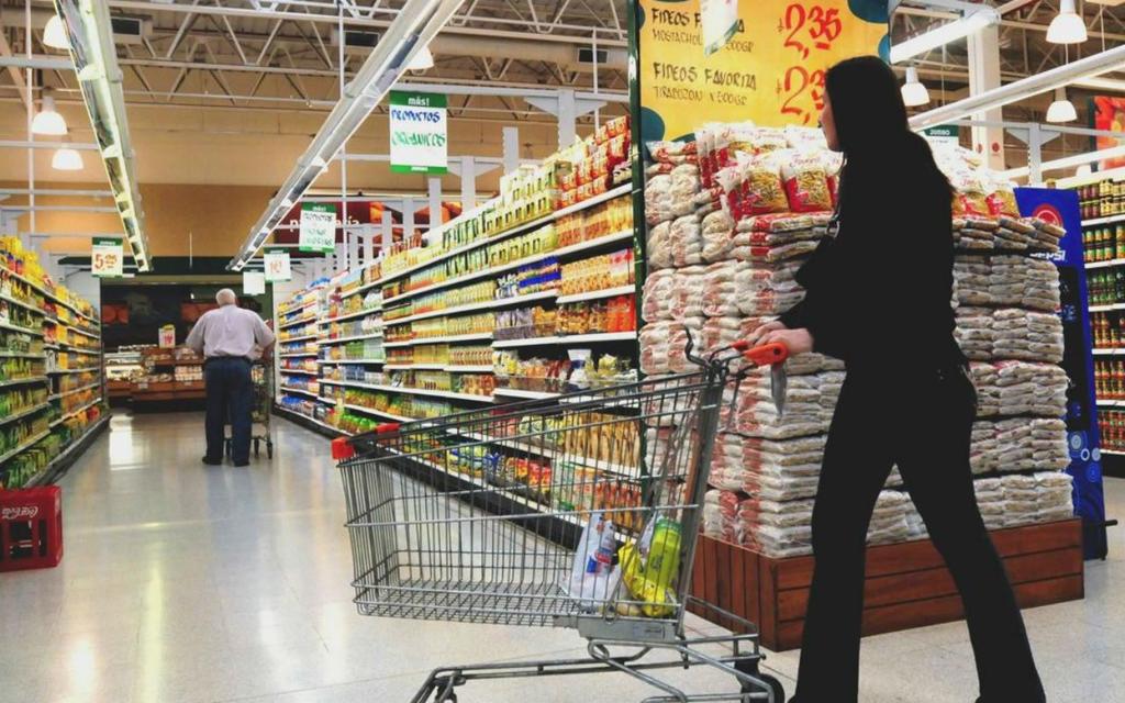 Confianza del consumidor avanzó en enero pese al COVID: Inegi