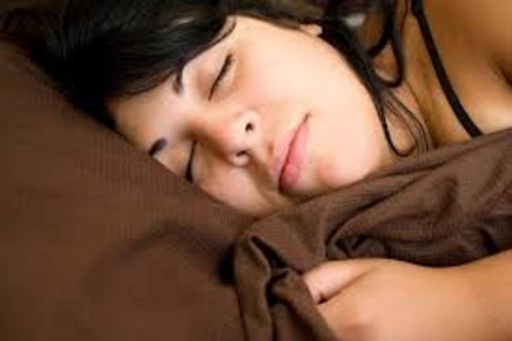 Afirma estudio que dormir la siesta es genético