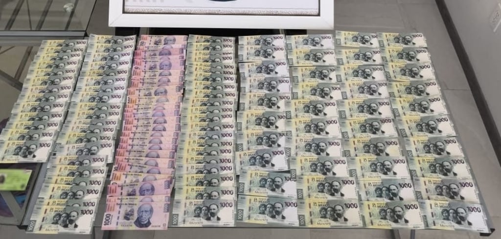 Viajaban con dinero falso; llevaban 119 billetes de mil pesos